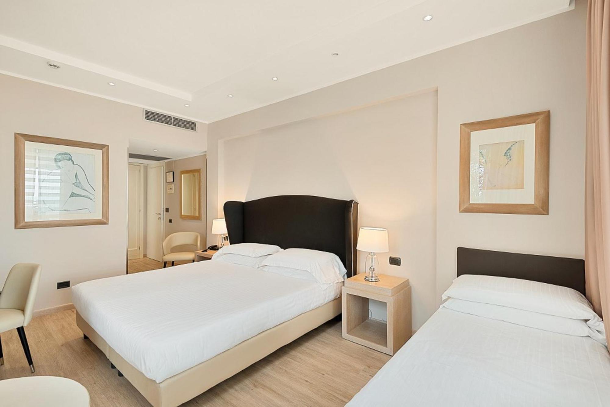 Hotel Excelsior Marina di Massa Eksteriør bilde